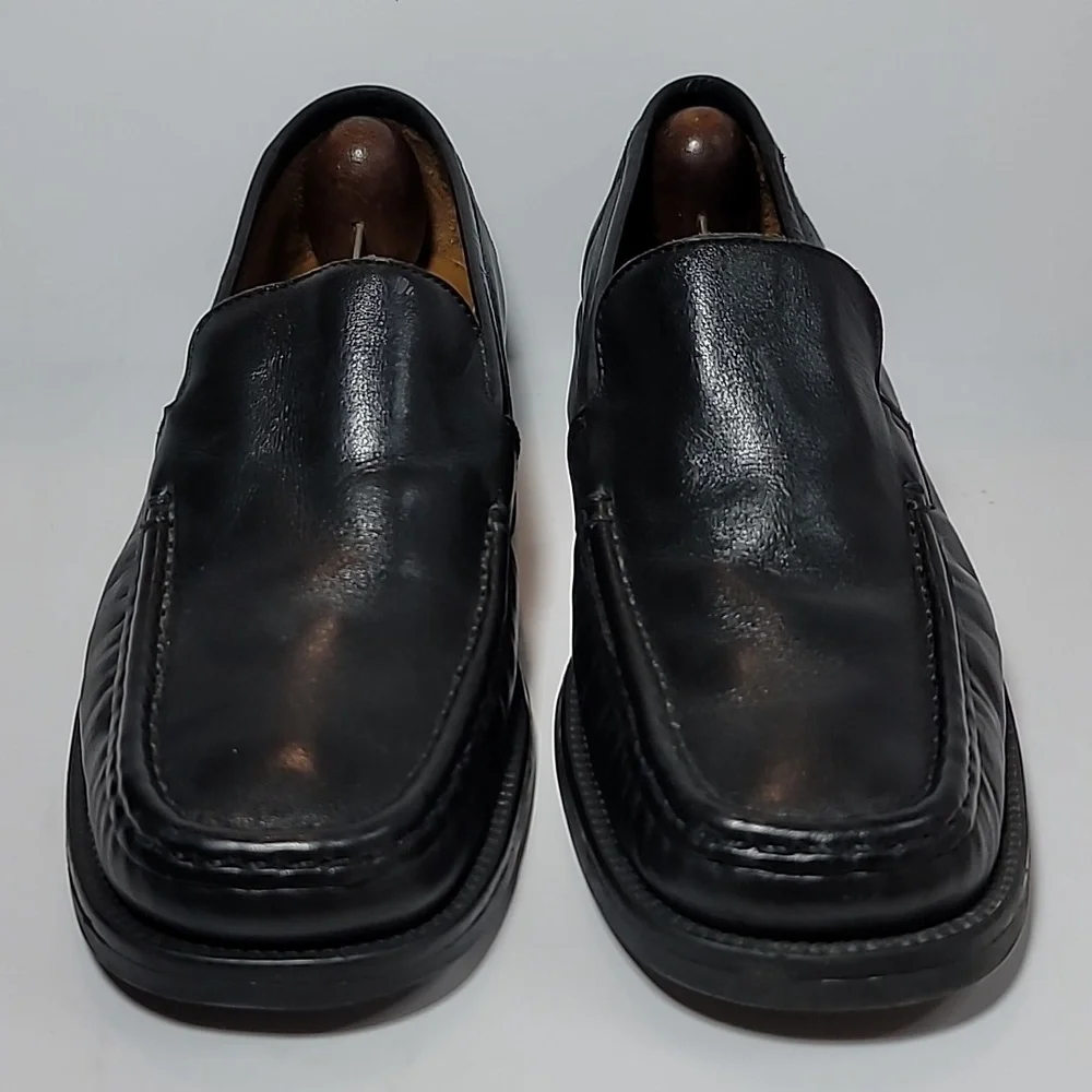 Clarks black loafer 5 mens leather slipon comfy casual office